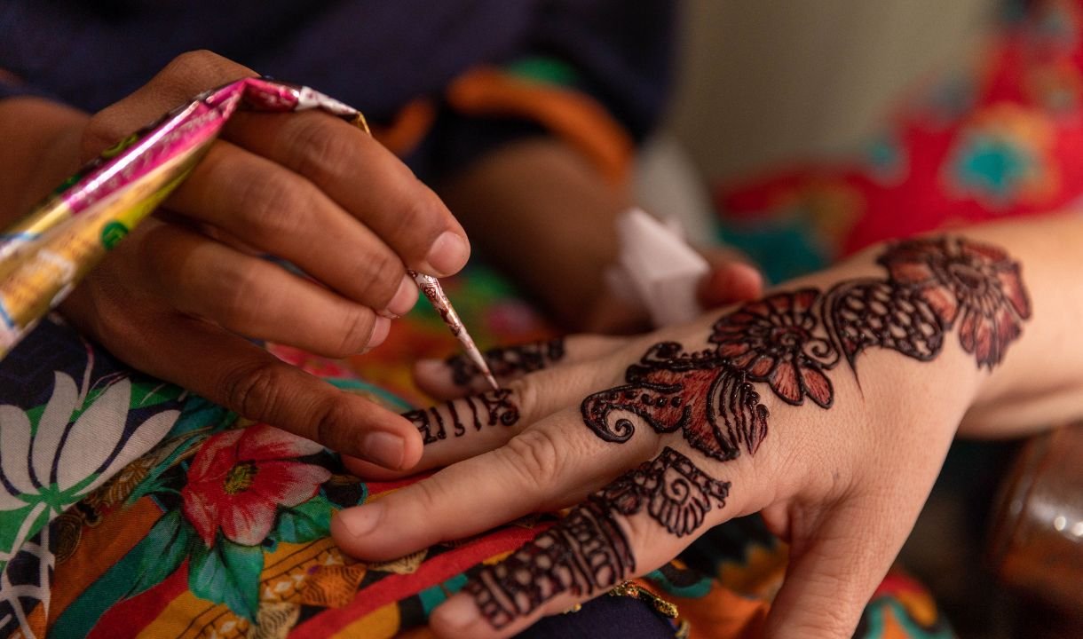 Mehndi design Diwali full hand